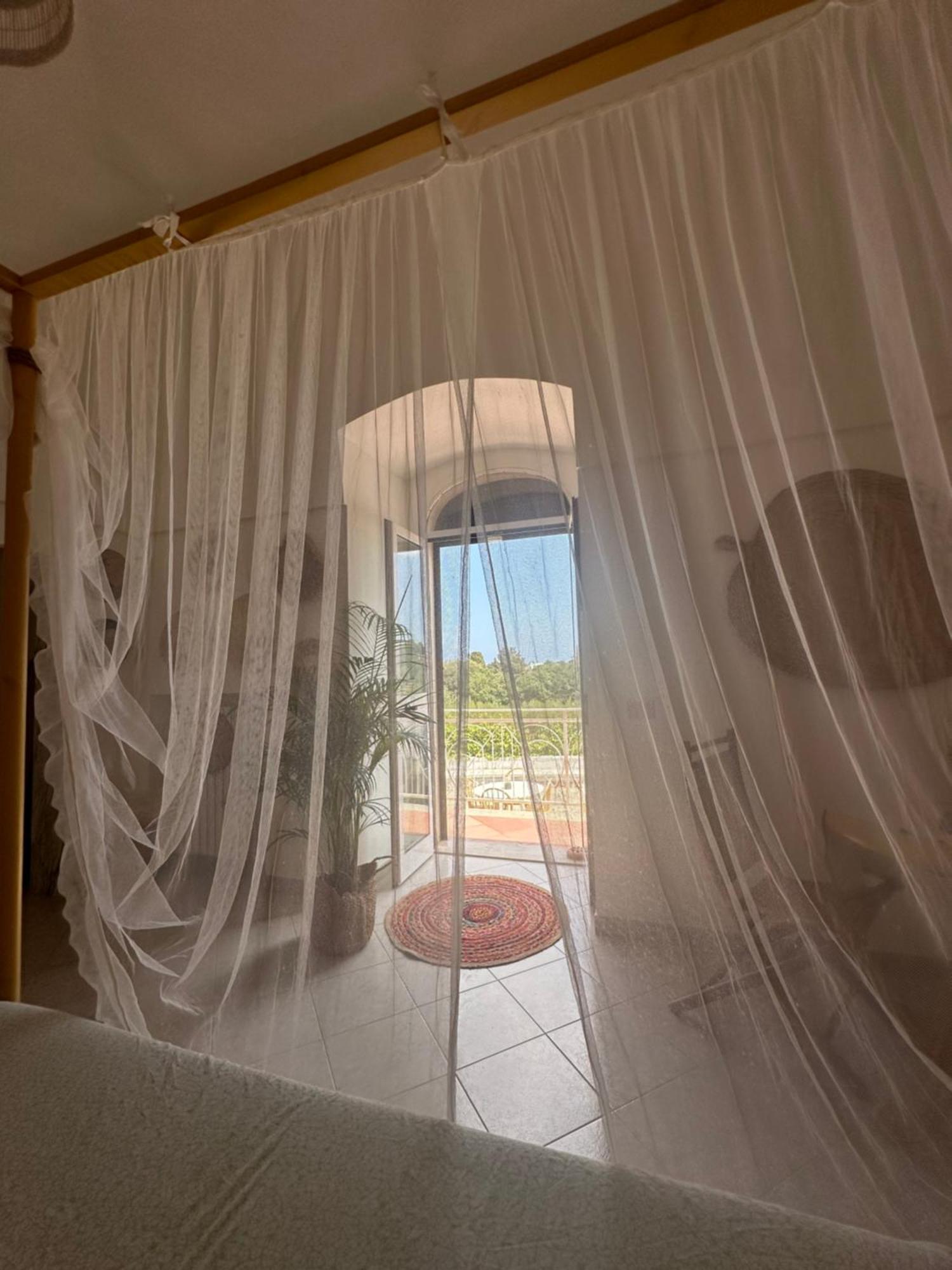 B&B Villa Tiziana โมโนโปลี ภายนอก รูปภาพ